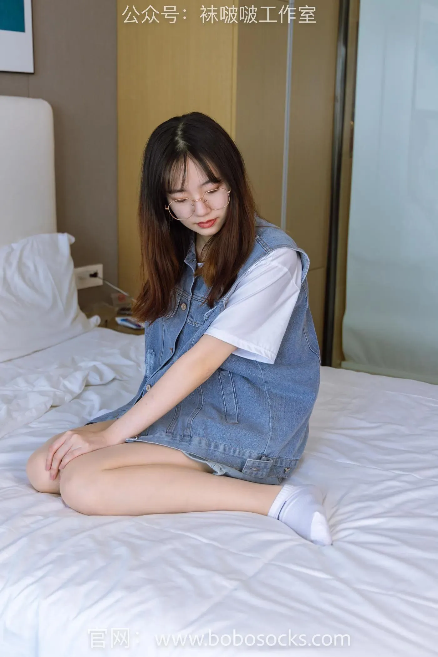 [BoBoSocks袜啵啵]NO.123 小甜豆-板鞋、白棉袜、肉丝 [140P]插图4